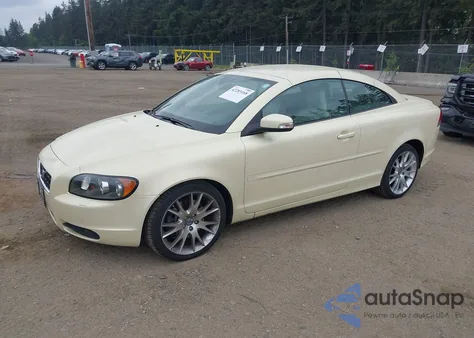 2009 Volvo C70 T5 from USA, damaged, VIN YV1MC672X9J074837